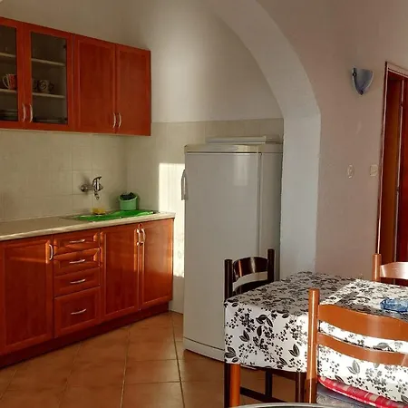 Apartments Jase Lukovo Sugarje Exterior photo